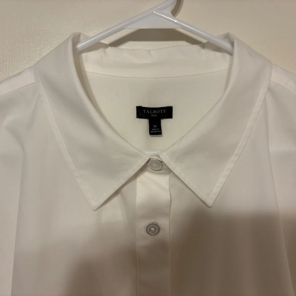 Talbots Women's Plus Classic White Button-Front Boyfriend Shirt Top Blouse 3X - Picture 3 of 9
